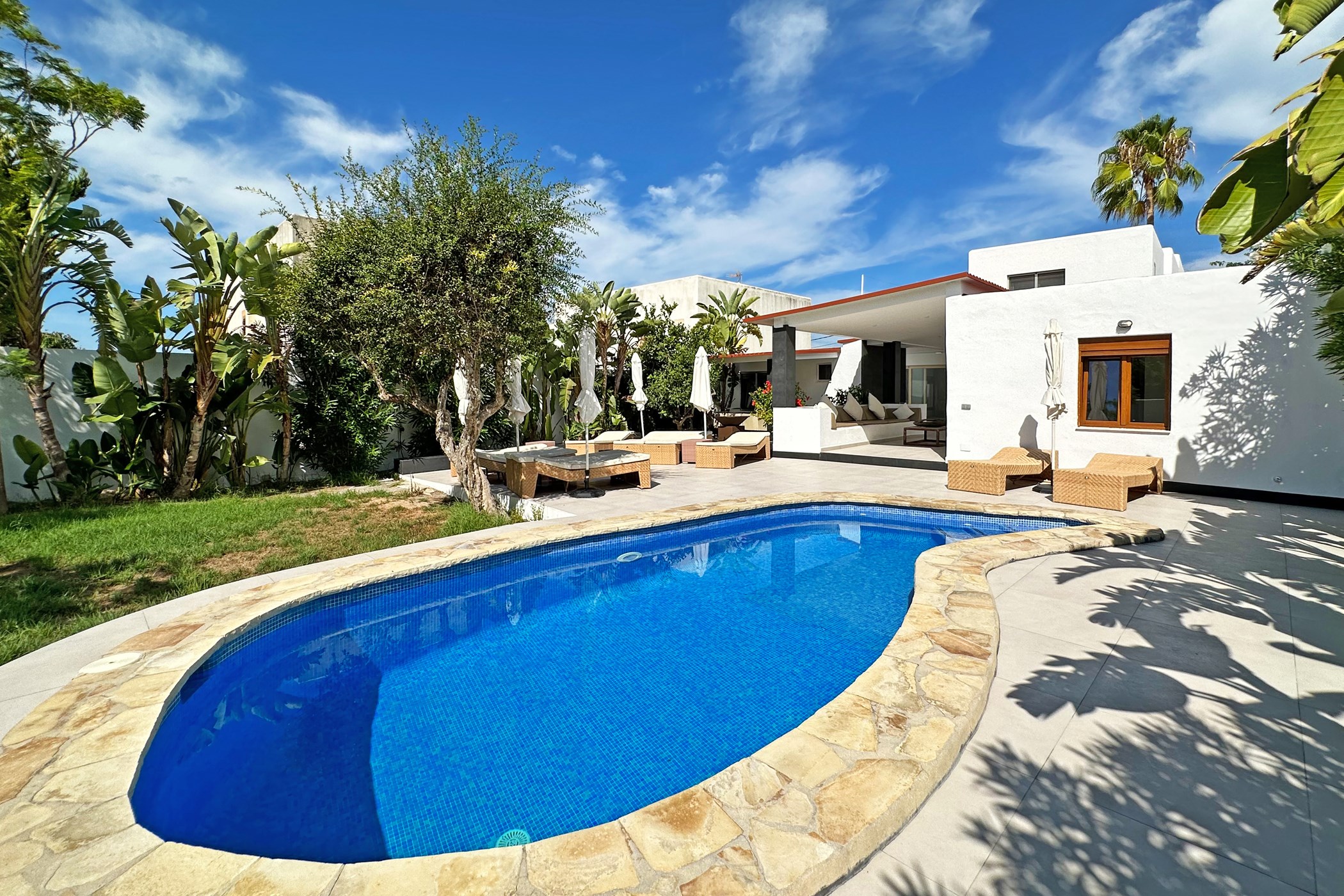 Beautiful stylish house close to Ibiza Town