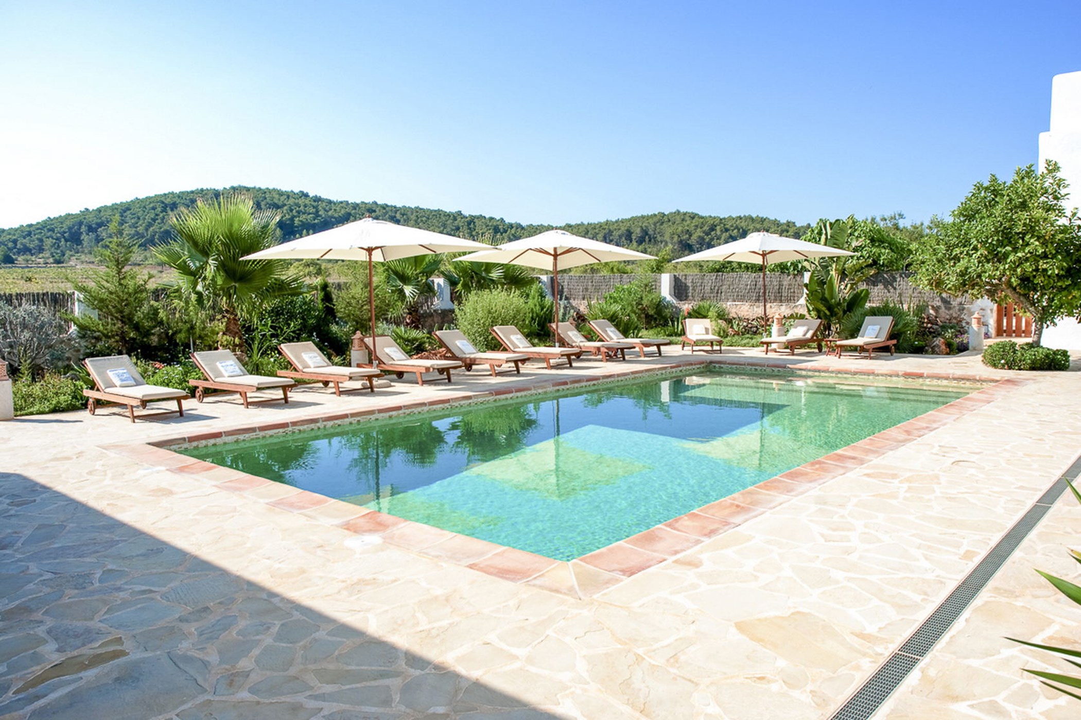 Welcome to Villa Can Mari Miguel – Your Idyllic Ibizan Retreat