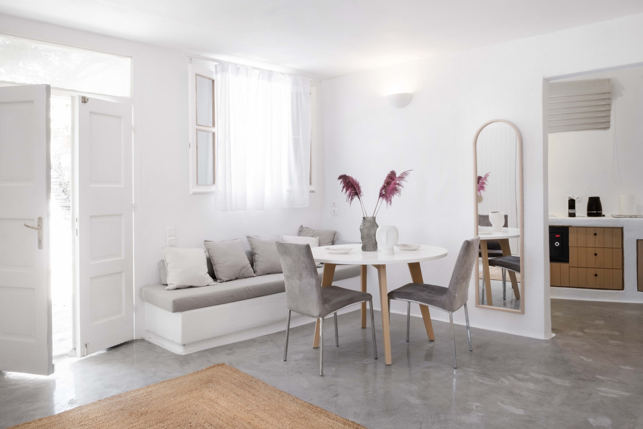 Blink Estate — 23
