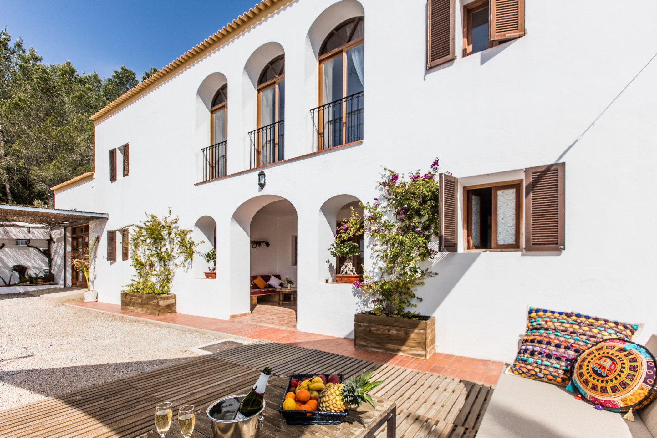 A beautifully restored finca close to the fashionable village of Santa Gertrudis