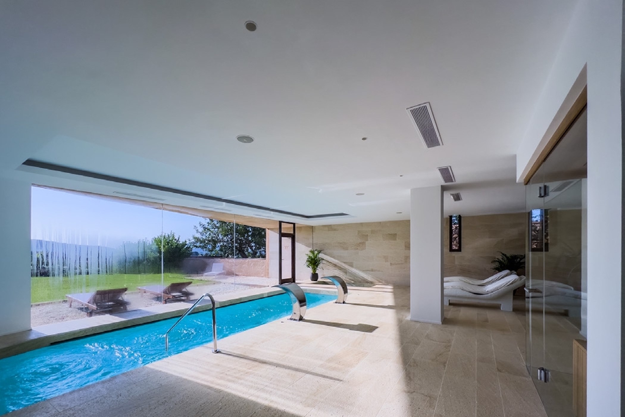 Slider Big Villa Photo - 44