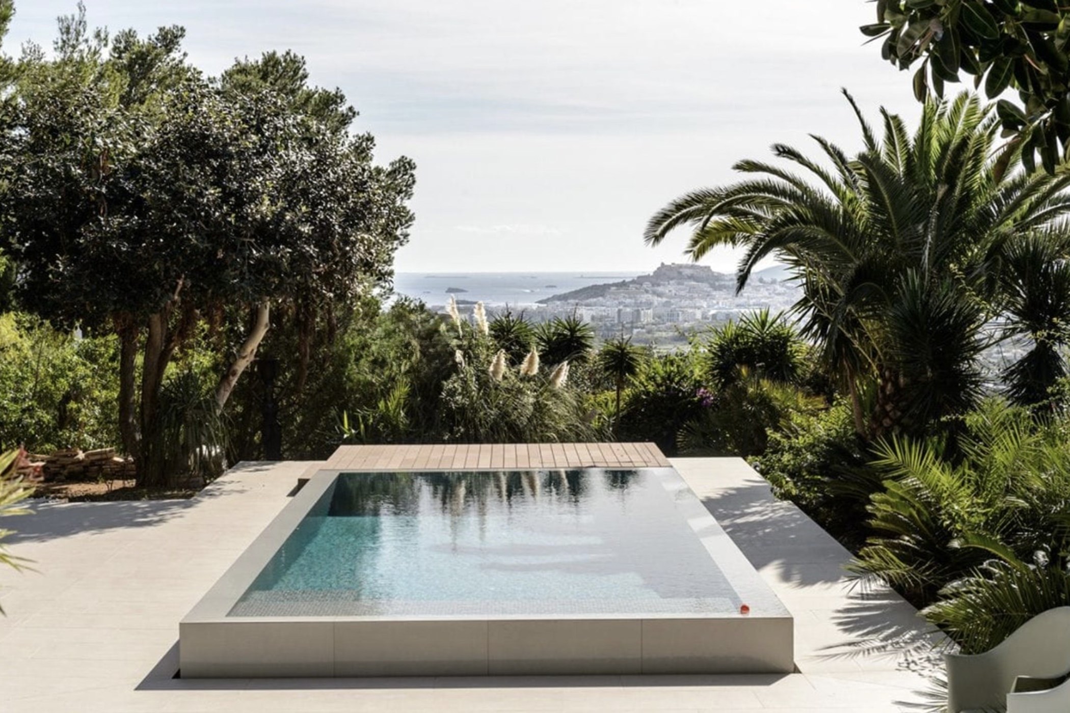Modern Oasis in Can Furnet