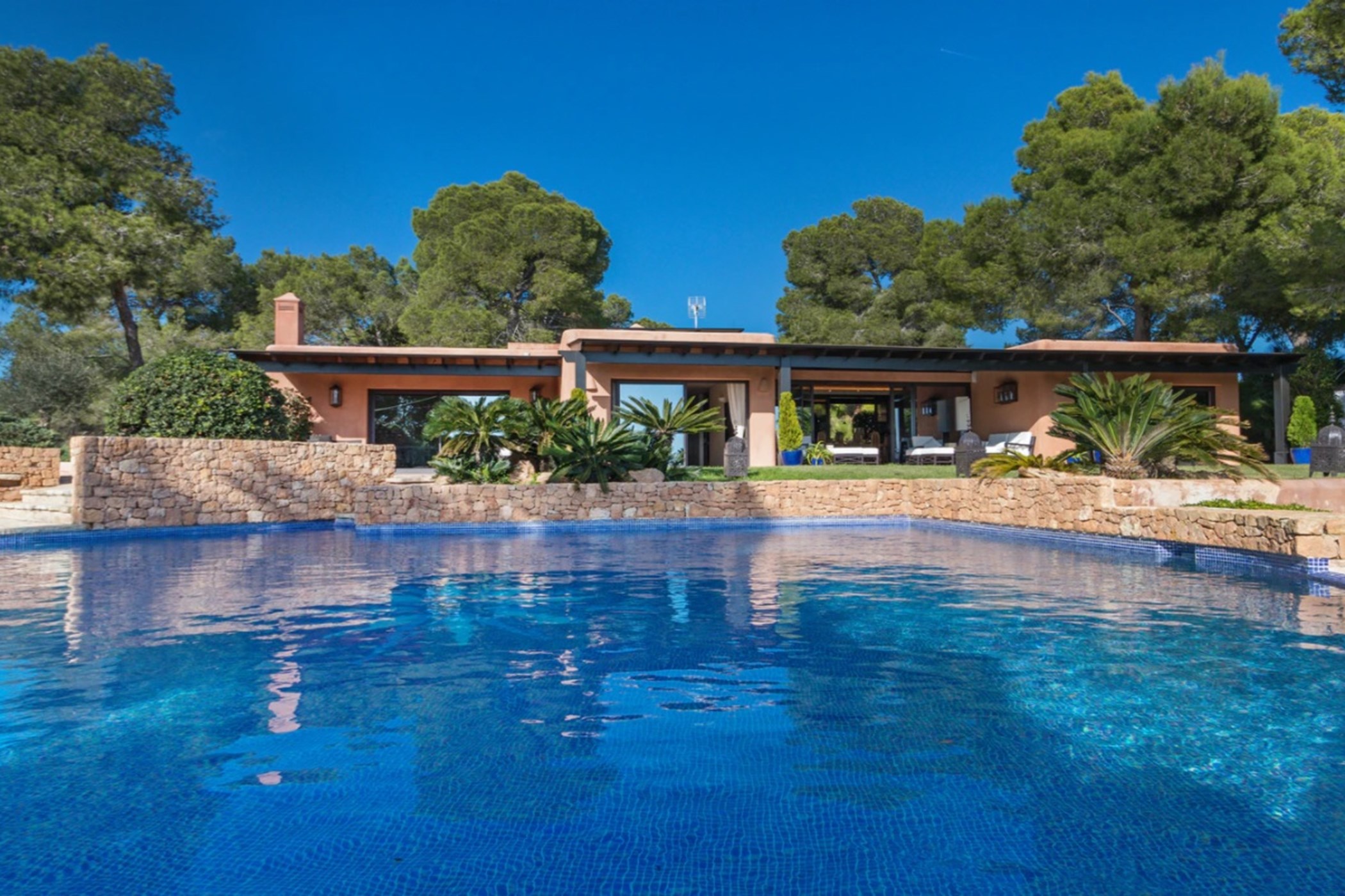 Slider Big Villa Photo - 1